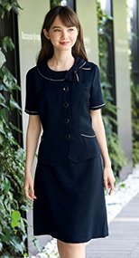 56603 en joie(アンジョア) ウエストの圧迫感を感じさせない美シルエットのAラインスカート シャドーボーダー 93-56603