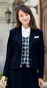 81750 en joie(アンジョア) ツイードでパイピングのラメが上品なニットジャケット 93-81750