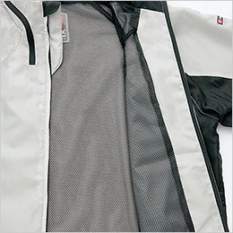 背中にプリントがしやすい裏メッシュ構造